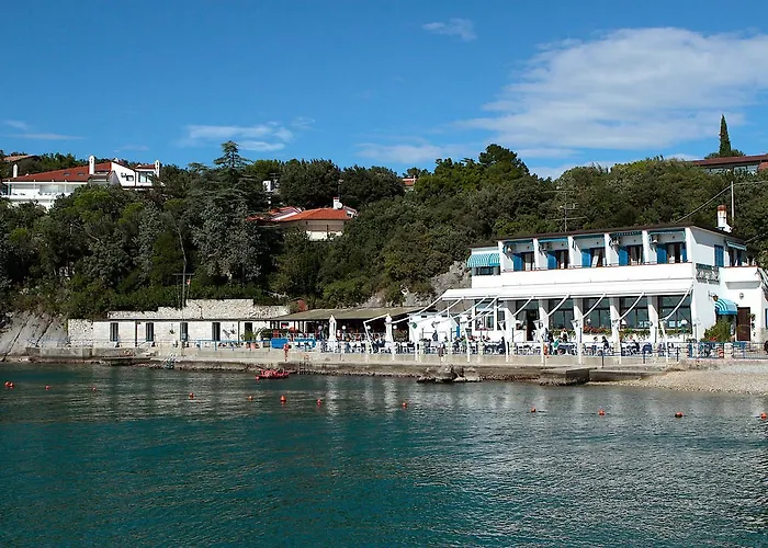 Dama Bianca فندق